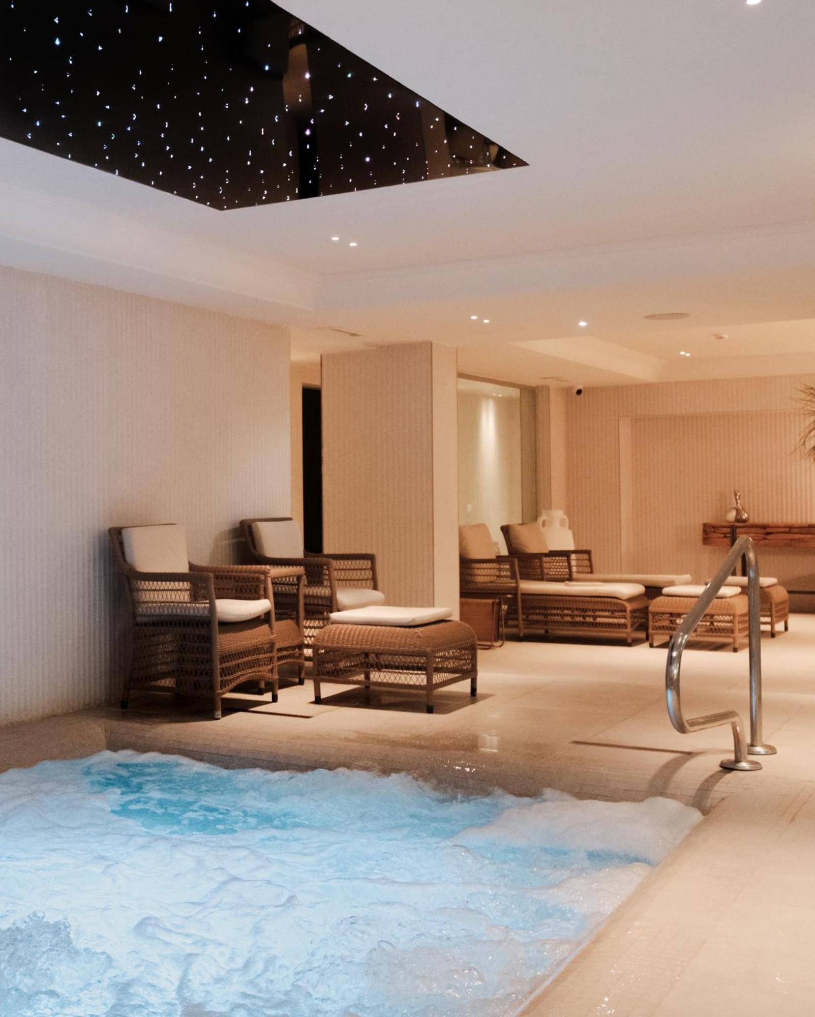 Palace Hotel & Spa Драч Екстериор снимка